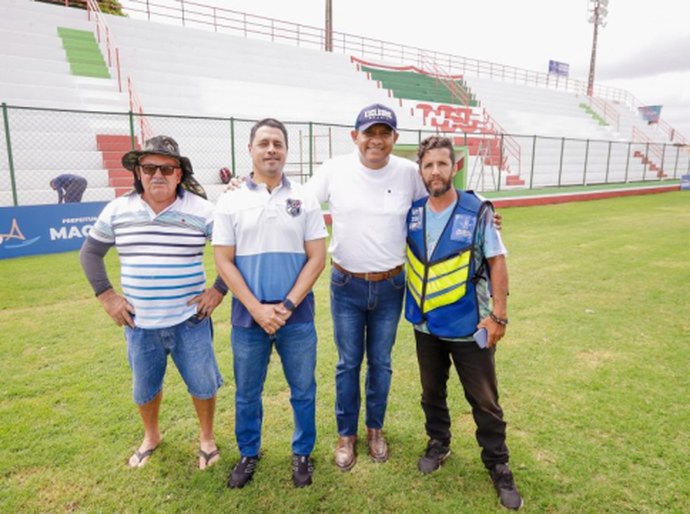 Prefeito Júlio Cezar e equipe estão trabalham nas adequações de segurança no Estádio Juca Sampaio