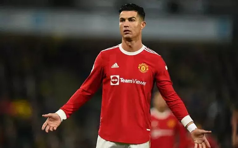 Junior Messias brilha e comanda vitória do Milan; CR7 passa em branco no United