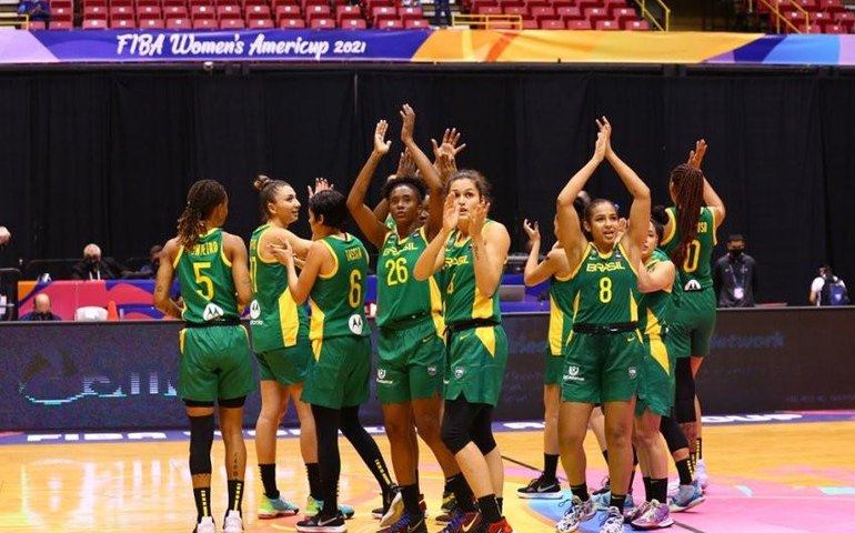 Seleção feminina de basquete não consegue vaga para os Jogos de Paris