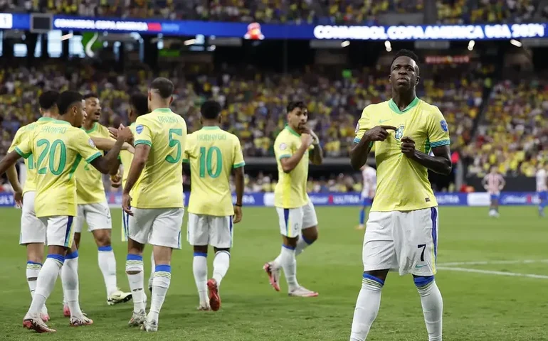 Seleção brasileira encerra 2025 em quinto lugar no ranking da Fifa; Espanha assume liderança