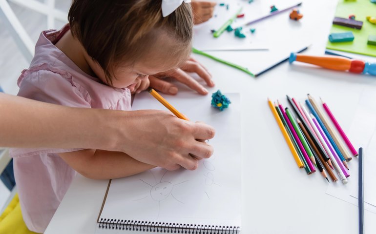 Oposição diz ter maioria para derrubar decreto de Lula que instituiu a Política Nacional de Educação Especial Inclusiva