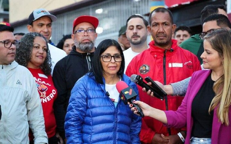 Venezuela decreta sete dias de luto nacional após ataque dos EUA