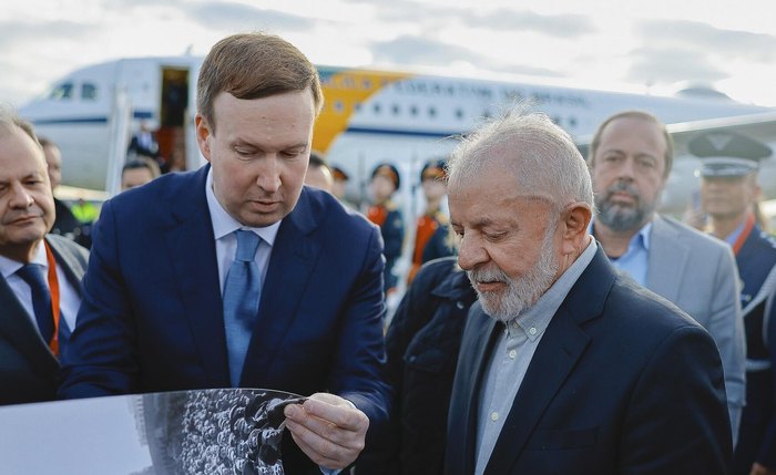 'Define a vitória contra o nazismo': Lula chega a Rússia para comemorar o Dia da Vitória 'Define a vitória contra o nazismo': Lula chega a Rússia para comemorar o Dia da Vitória