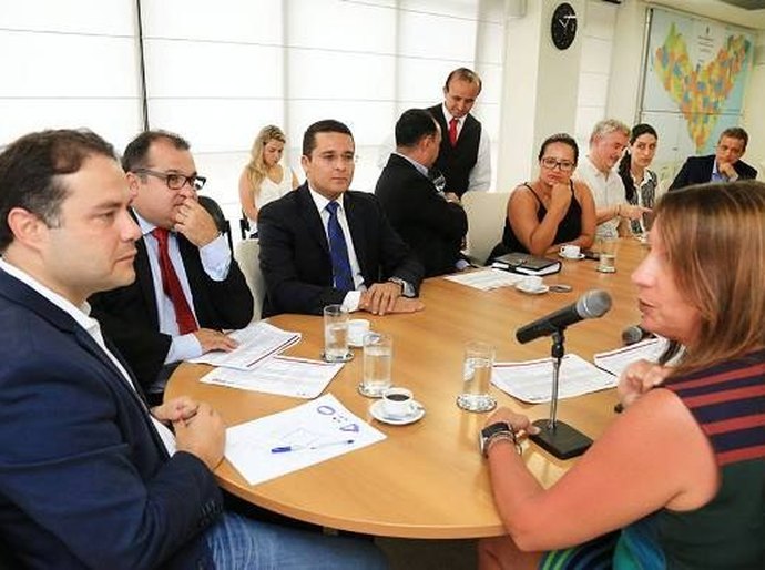 Estado avança nas negociações de empréstimo com o BID