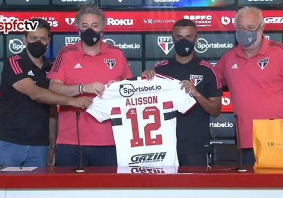 &#8216;São Paulo pode bater de frente com qualquer um&#8217;, afirma Alisson