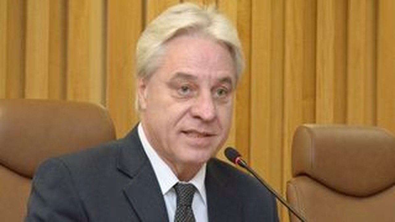 Presidente do TST defende limitações para a terceirização