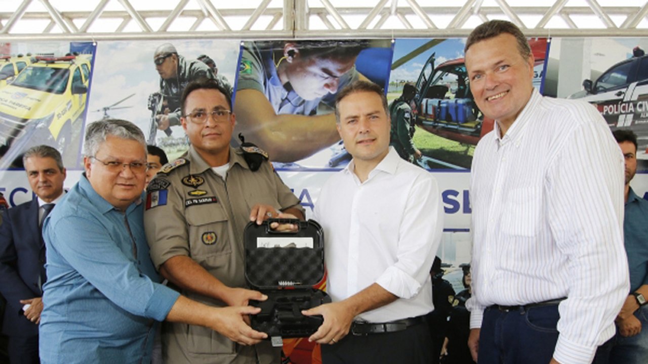 Alagoas entra na vanguarda tecnológica com a entrega de novos aparelhos de segurança