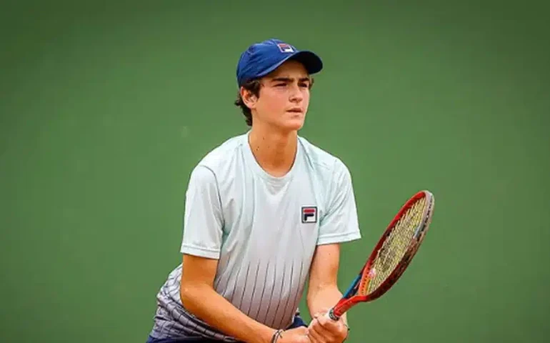 Fonseca admite surpresa com rápida evolução, mas mira alto: 'Quero ser nº 1 do mundo'