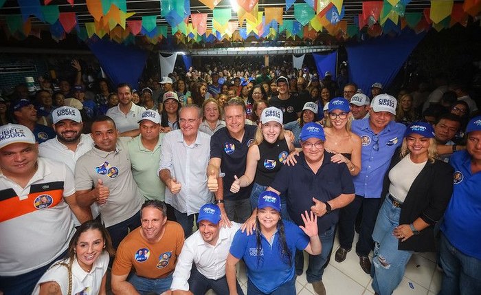 Renan Filho assume compromissos para orla e drenagem