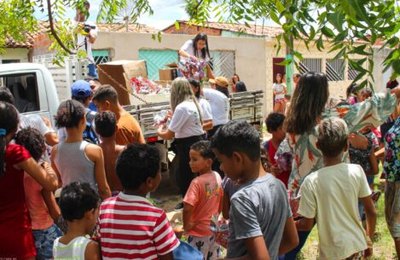 Prefeitura de Piaçabuçu distribui cerca de 3 mil ovos da Páscoa no Município 