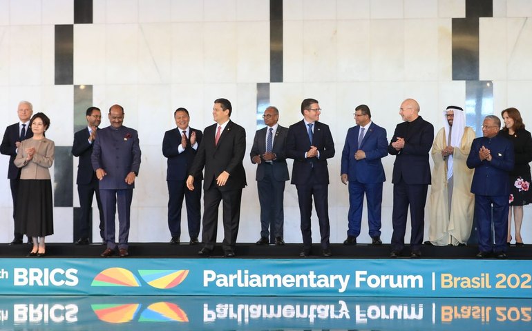 Fórum do Brics: Motta defende banco do bloco; Alcolumbre cita comércio