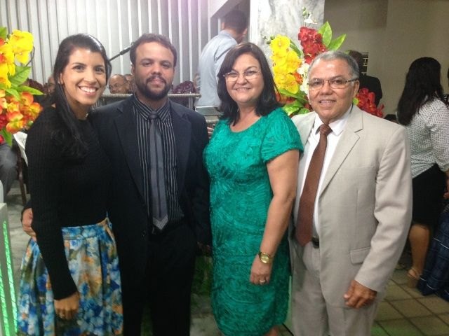 Pr. Erivaldo Teixeira comemora aniversário com culto em Ação de Graças
