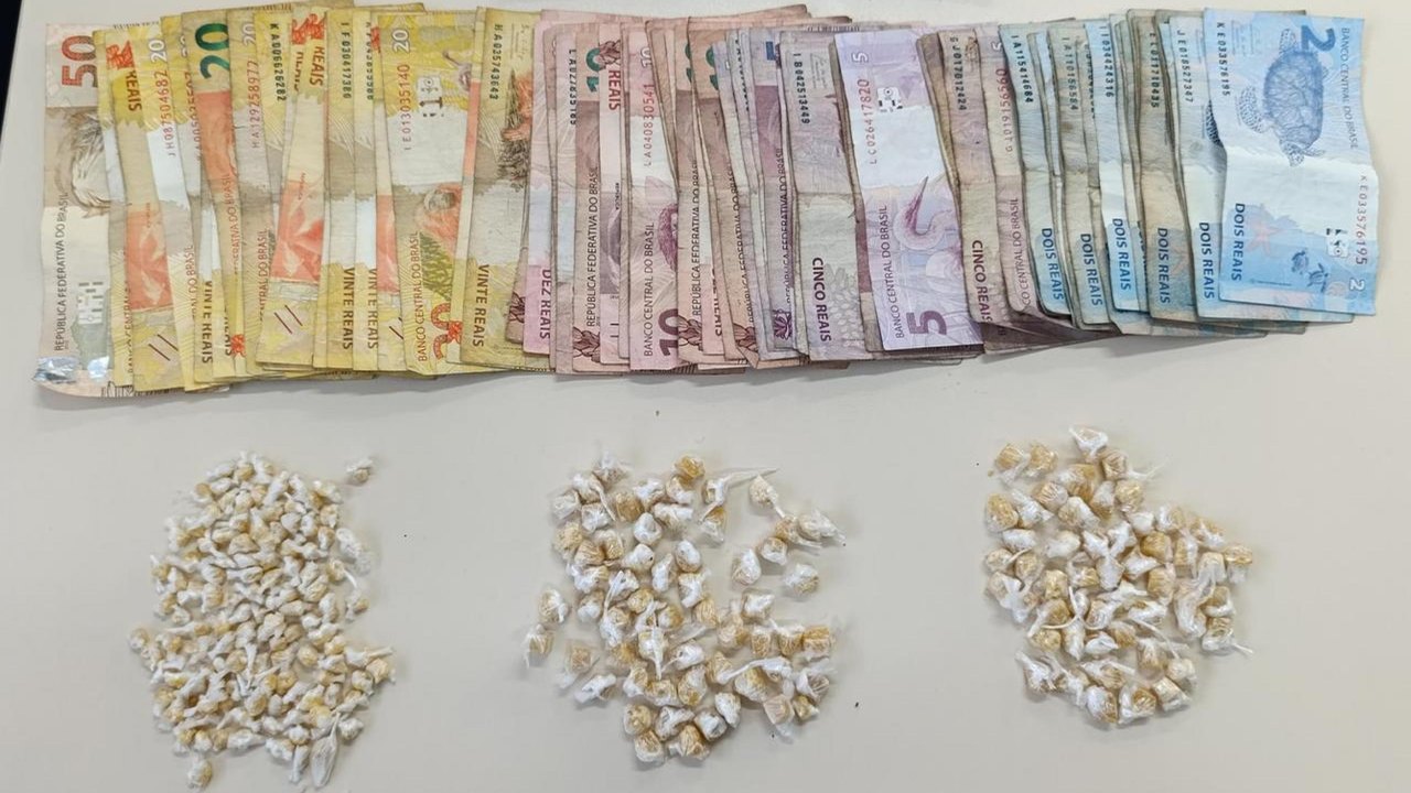 PM apreende quase 300 pedras de crack durante abordagens no Sertão de Alagoas