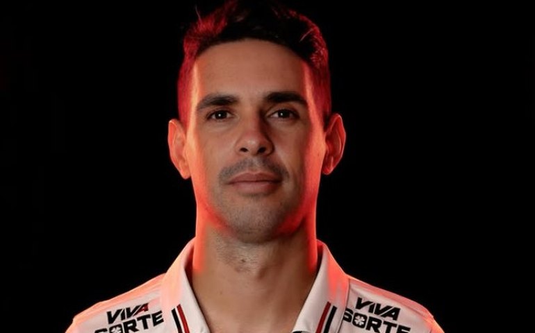 Com Oscar, São Paulo se reapresenta e embarca para amistosos nos EUA