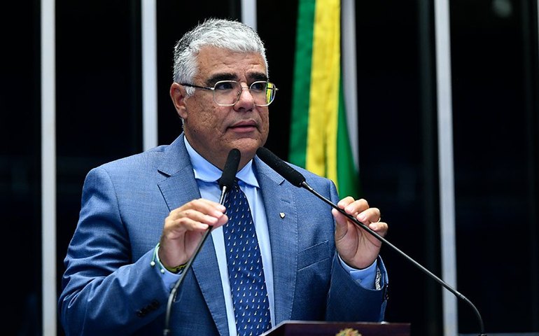 Girão critica decisão do STF e defende PEC antidrogas