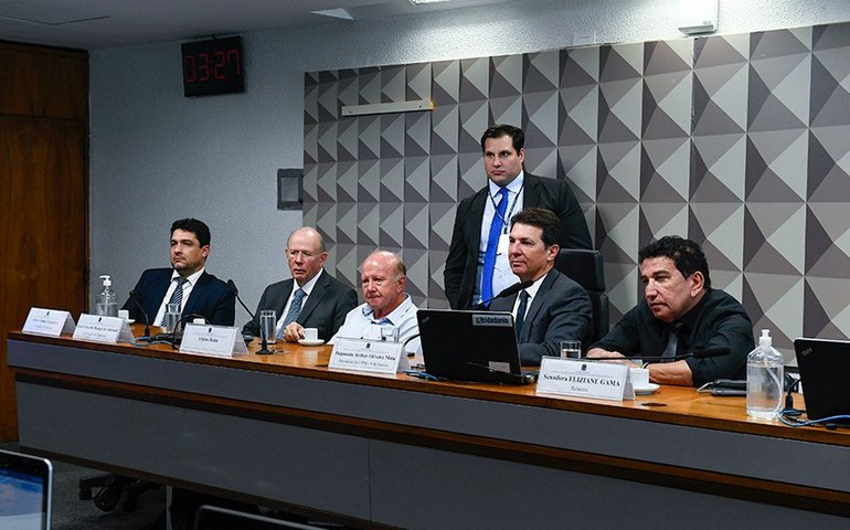 CPMI: oposicionistas defendem suspeito de financiar atos golpistas