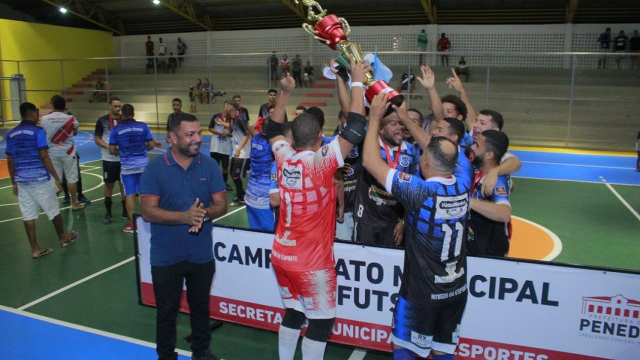 Amigos do Esporte é o grande vencedor do Campeonato Municipal de Futsal da Prefeitura de Penedo