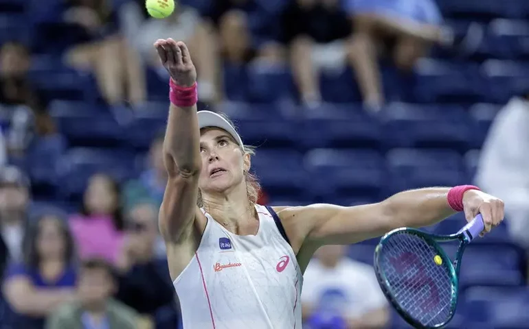 Bia Haddad arrasa grega e vai às oitavas do US Open