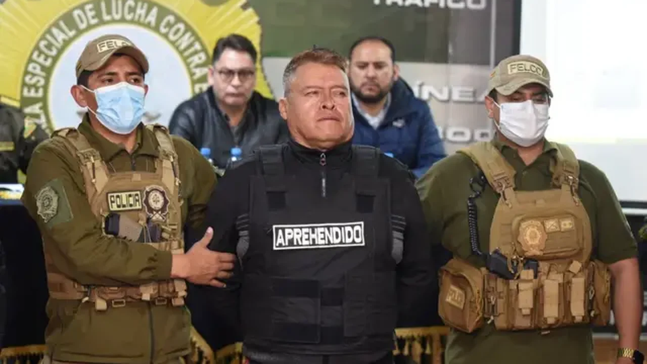 Militares que lideraram golpe fracassado na Bolívia são mantidos em prisão de segurança máxima
