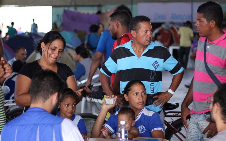 Venezuelanos que vivem no Brasil veem com tristeza crise em seu país