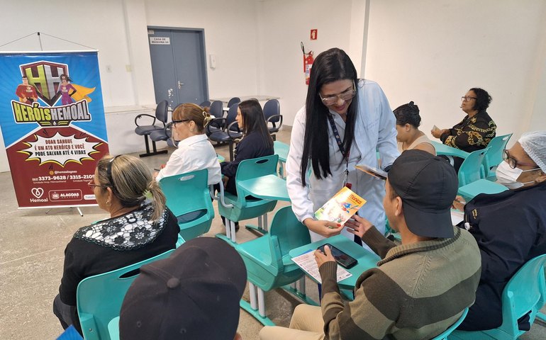 HGE realiza campanha interna para promover doações de sangue no Hemoal
