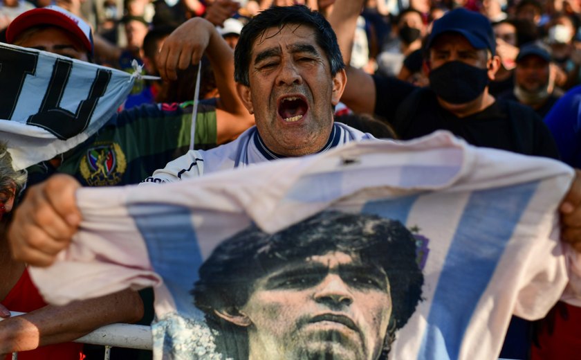 Série A do Campeonato Italiano planeja série de homenagens para Maradona