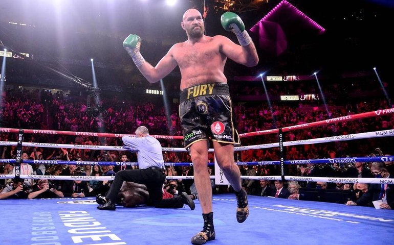 Tyson Fury anuncia aposentadoria três dias após revelar luta para outubro