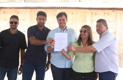Prefeito Cacau autoriza início da construção da sede do Creas, no bairro da Poeira