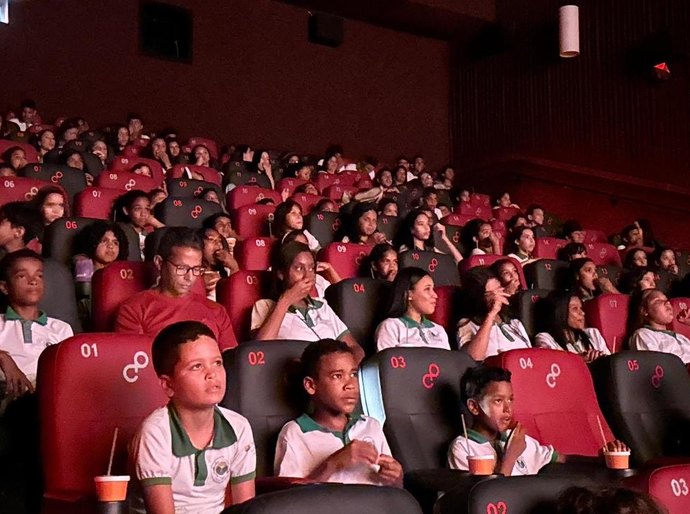 Prefeitura de Branquinha garante dia de lazer para estudantes que realizaram o SAEB