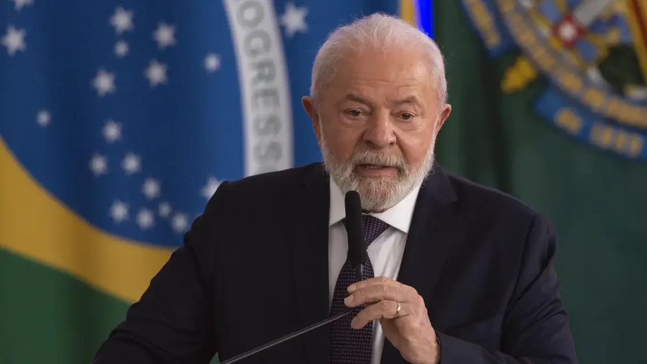 Lula diz que encontro de solução pacífica para a Venezuela será debatido em reunião ministerial