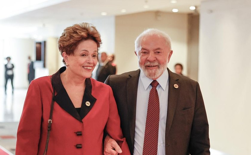 No Brasil para o G20, Dilma se reúne com Lula no Alvorada