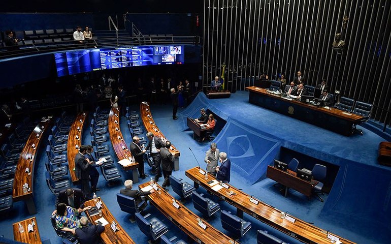 Senado vota criação de política nacional de prevenção e controle do câncer