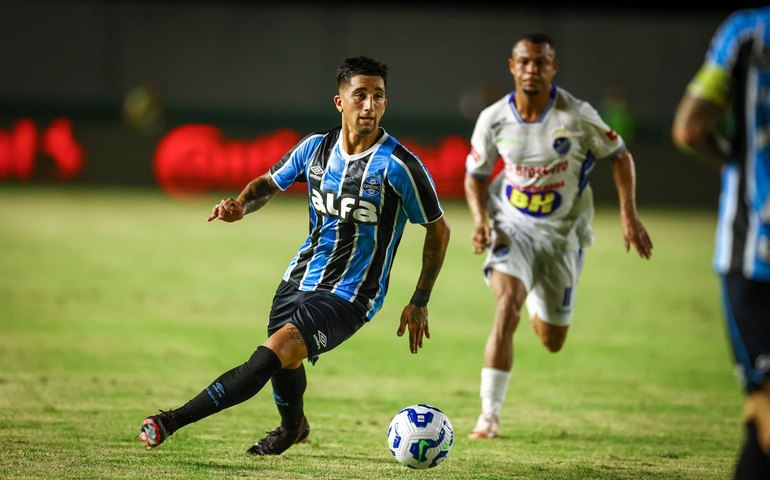 Grêmio bate São Raimundo nos pênaltis e segue na Copa do Brasil