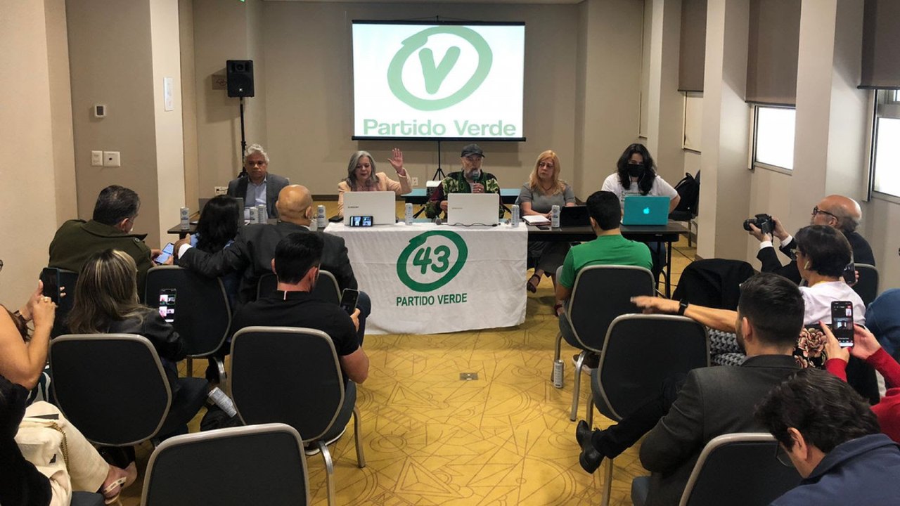 Em convenção, Partido Verde oficializa apoio a chapa Lula-Alckmin