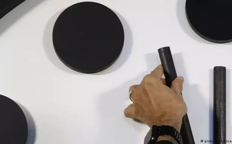 Relógio do Juízo Final: humanidade está a 90 segundos do fim do mundo