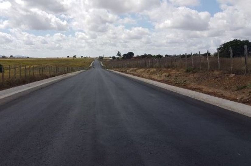 Governo do Estado constrói rodovia em Olho D’Água Grande pelo Pró-Estrada
