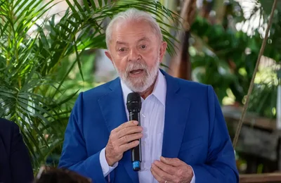 “Não podemos nos conformar com homens matando mulheres”, diz Lula