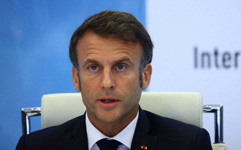 Macron quer expandir direito ao aborto para toda União Europeia