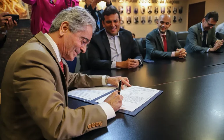 TJ de Alagoas firma acordo para ampliar proteção aos direitos humanos no sistema prisional