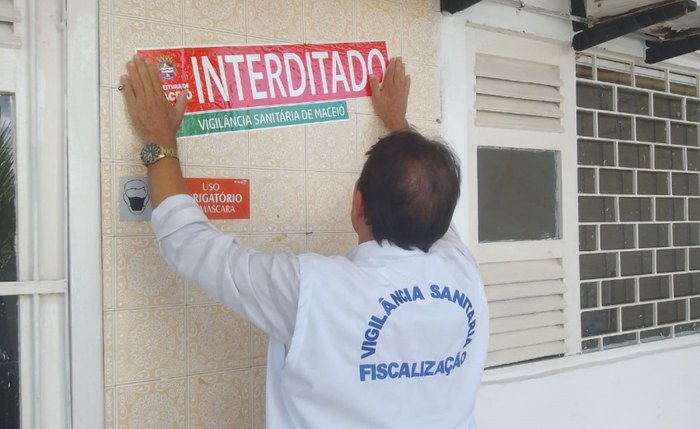 Abrigo foi notificado, autuado e receberá multa conforme a gravidade das irregularidades flagradas
