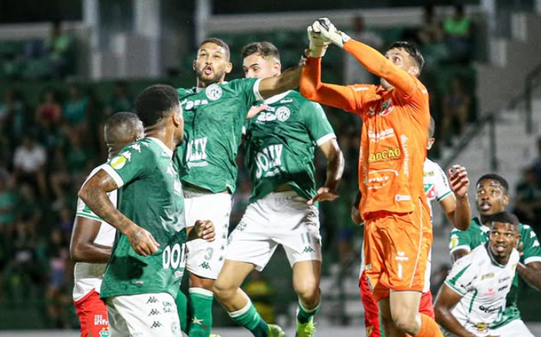 Guarani sofre empate do Velo Clube nos acréscimos e sai vaiado no Brinco de Ouro