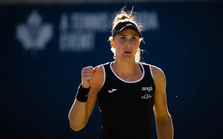 Beatriz Haddad Maia perde nas duplas na segunda rodada do WTA Finals