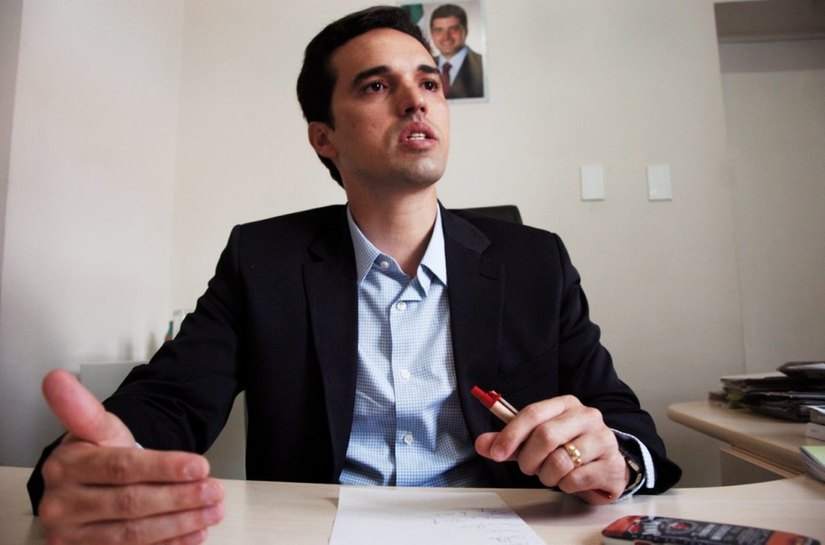 Prefeitura de Maceió convoca servidores para recadastramento