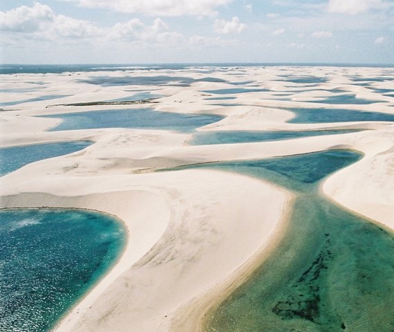 Deserto feito de água, diz NASA sobre imagem dos Lençóis Maranhenses vista do espaço