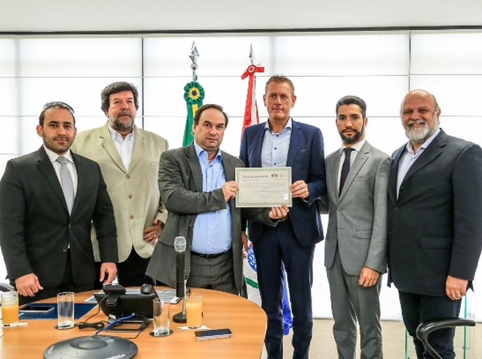 Juceal dialoga com Secretaria do Trabalho sobre parceria nos serviços