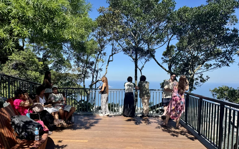 Novo mirante aos pés do Cristo Redentor é inaugurado no Parque Nacional da Tijuca