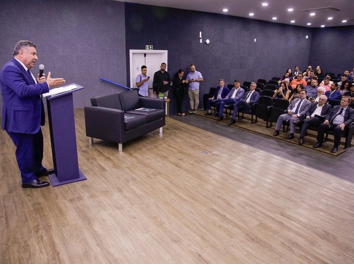 Desembargador Márcio Roberto participa de evento sobre segurança pública em Arapiraca