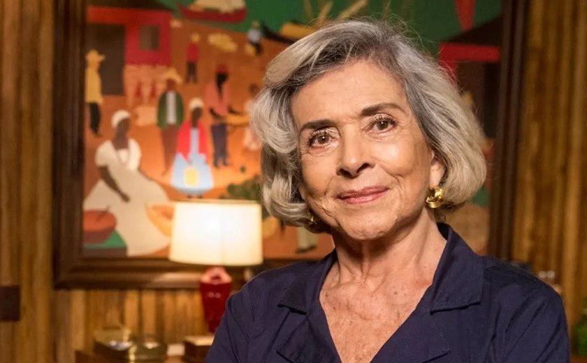 Filha da atriz Betty Faria diz ter vivido em 'família tóxica' e chama a mãe de 'sociopata'