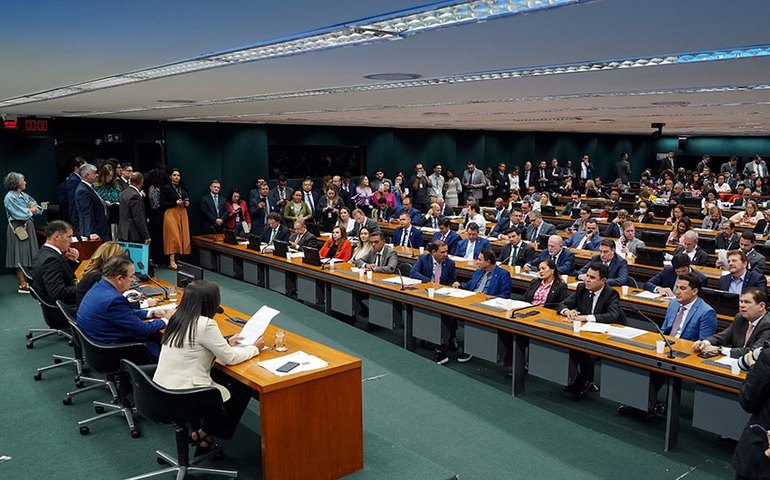 Consultoria de Orçamento lança análise sobre projeto do novo arcabouço fiscal