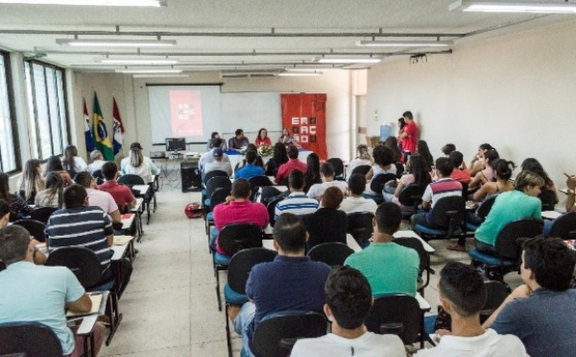 ‘Em Ação’ estimula empreendedorismo em estudantes de Delmiro Gouveia